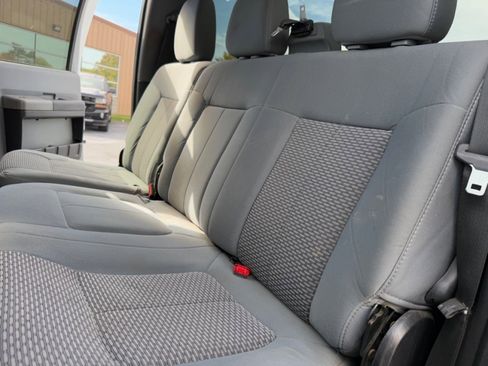 Used 2015 Ford F350 XLT w/ Snow Plow Prep Package image 17