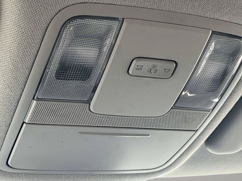 Used 2023 Kia Soul LX FWD image 32