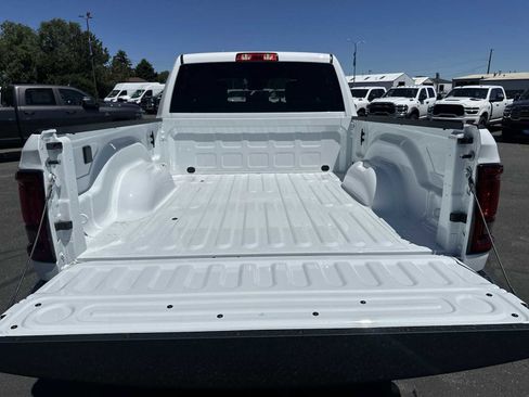 New 2025 RAM 2500 Big Horn w/ Cold Weather Group image 18