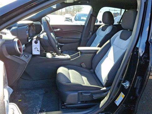 New 2026 Chevrolet Trax RS w/ Driver Confidence Package image 6