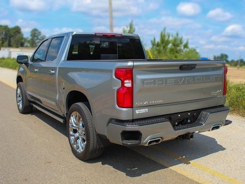 New 2025 Chevrolet Silverado 1500 High Country image 8