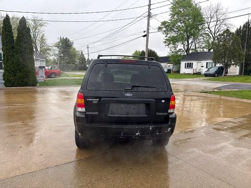 Used 2007 Ford Escape XLT AWD/4WD image 7