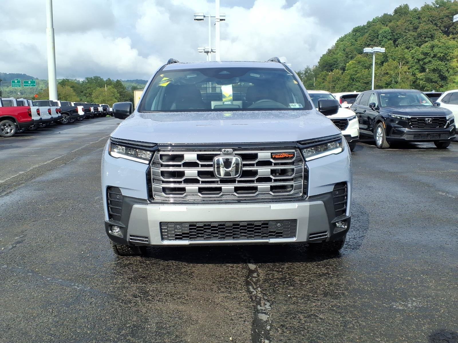 New 2026 Honda Pilot TrailSport image 3