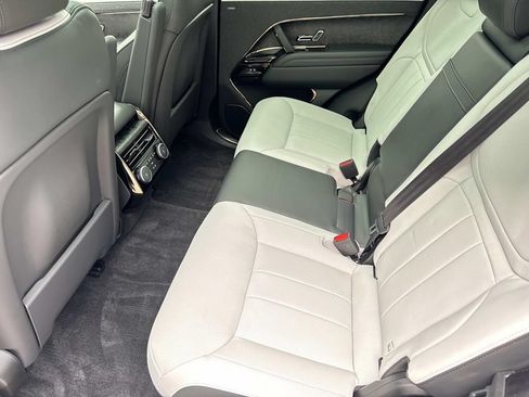 Certified 2025 Land Rover Range Rover Sport Autobiography AWD/4WD image 16