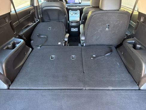 Used 2024 Hyundai Palisade SEL AWD/4WD image 16