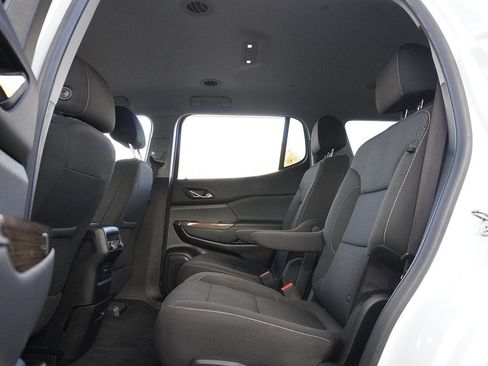 Used 2020 GMC Acadia SLE image 31