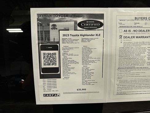 Used 2023 Toyota Highlander XLE AWD/4WD image 13