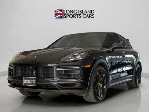Used 2022 Porsche Cayenne Turbo GT AWD/4WD image 1