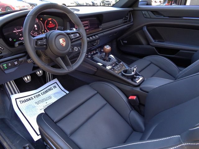 Used 2026 Porsche 911 Carrera RWD image 15