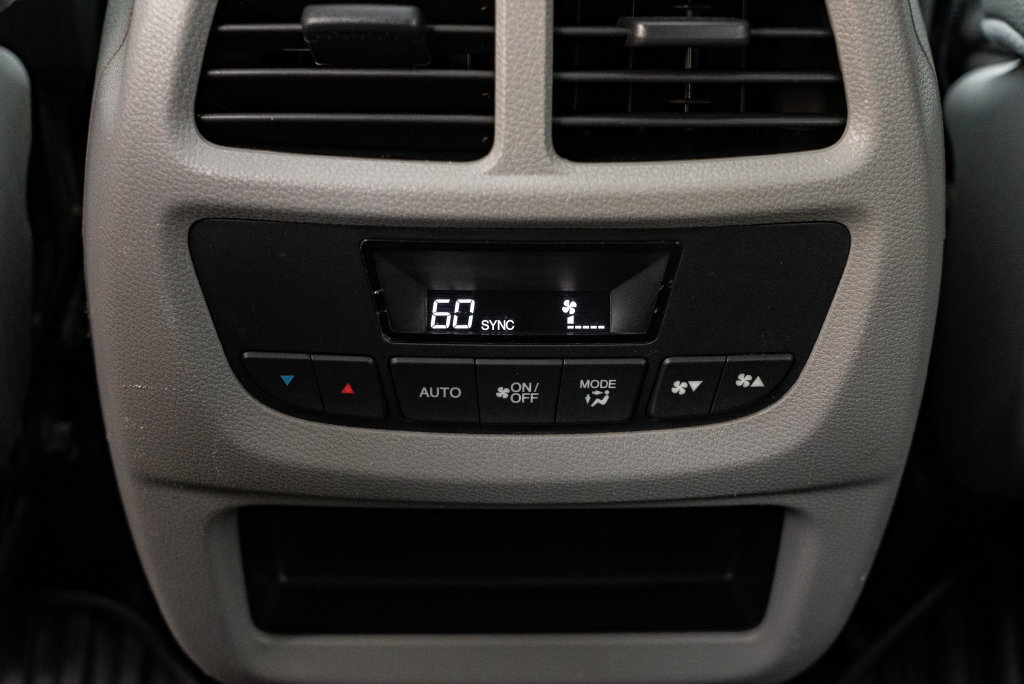 Used 2017 Honda Pilot EX-L image 9
