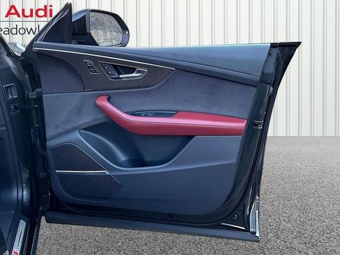 Used 2023 Audi SQ8 Premium Plus w/ SQ8 Luxury Package image 28