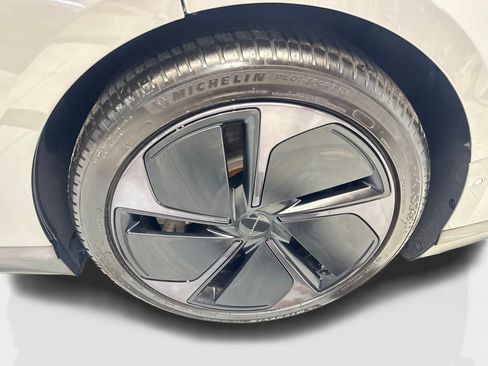 Used 2024 Lucid Air Touring AWD/4WD image 82