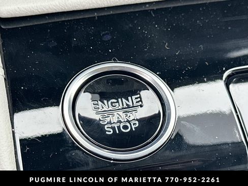 New 2026 Lincoln Navigator L Reserve AWD/4WD image 32