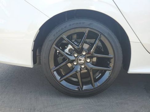 Certified 2026 Honda Civic Sport image 5