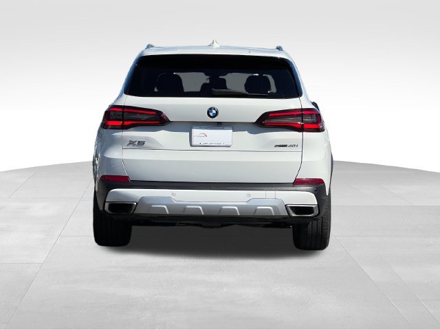 Used 2021 BMW X5 sDrive40i w/ Premium Package RWD image 4