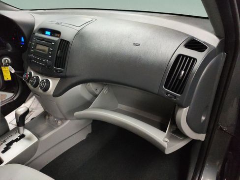 Used 2009 Hyundai Elantra SE image 33