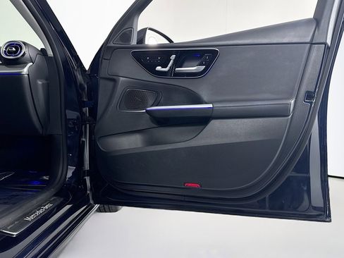 Certified 2022 Mercedes-Benz C 300 Sedan w/ Exclusive Trim Package image 24