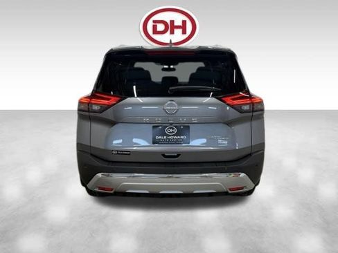 Used 2023 Nissan Rogue Platinum AWD/4WD image 11