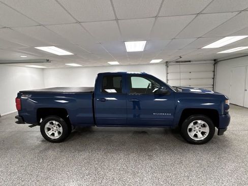 Used 2017 Chevrolet Silverado 1500 LT w/ All Star Edition image 9