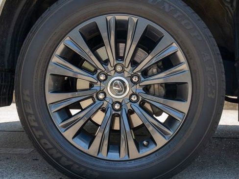 Used 2023 Lexus GX 460 Premium AWD/4WD image 56