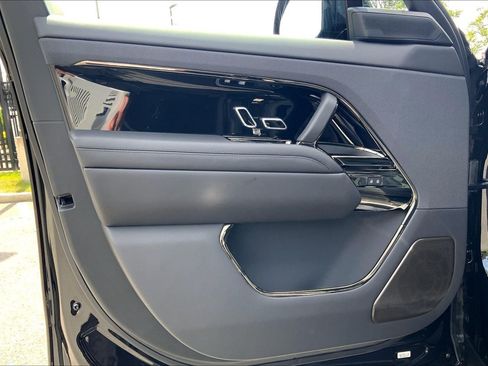 New 2026 Land Rover Range Rover Sport SV AWD/4WD image 10