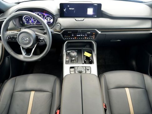 Used 2025 MAZDA CX-90 Plug-In Hybrid w/ Premium Plus image 17