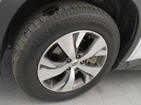 Used 2020 Subaru Ascent Premium w/ Convenience Package image 31