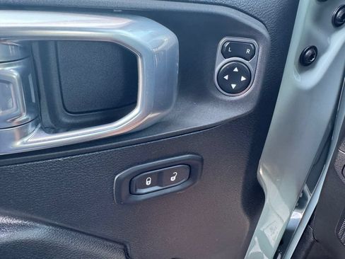 Used 2024 Jeep Wrangler Unlimited Sport AWD/4WD image 26