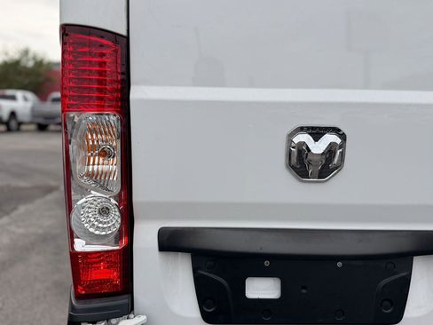 Used 2023 RAM ProMaster 2500 FWD image 25