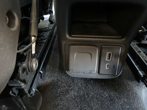 Used 2023 Chevrolet TrailBlazer LT w/ Convenience Package image 35