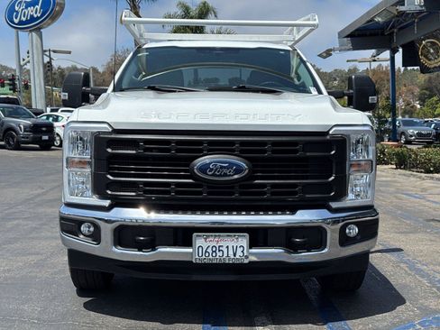 Used 2023 Ford F250 XL w/ XL Chrome Package RWD image 5