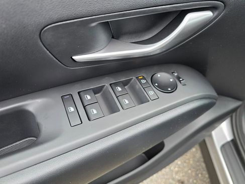 New 2026 Hyundai Tucson Blue SE image 24