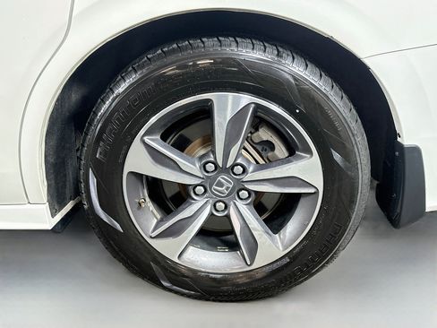 Used 2019 Honda Odyssey Touring image 32