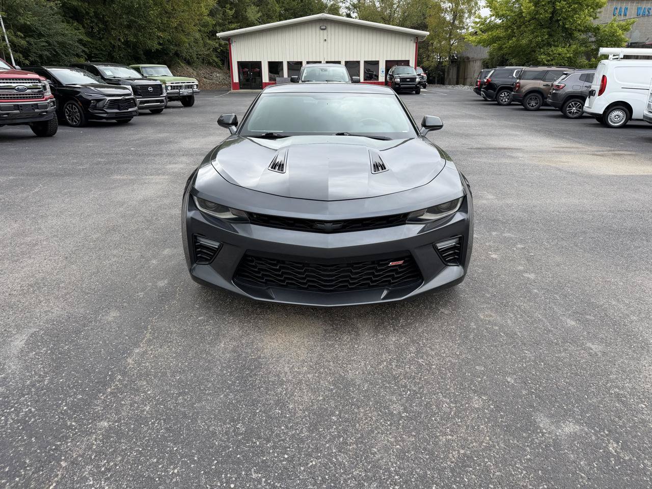 Used 2018 Chevrolet Camaro SS RWD image 8