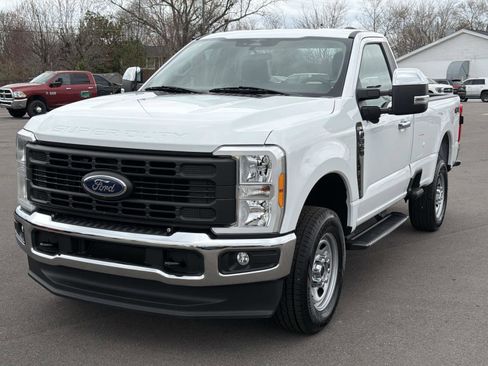 Used 2023 Ford F350 XL w/ 360-Degree Camera Package image 15