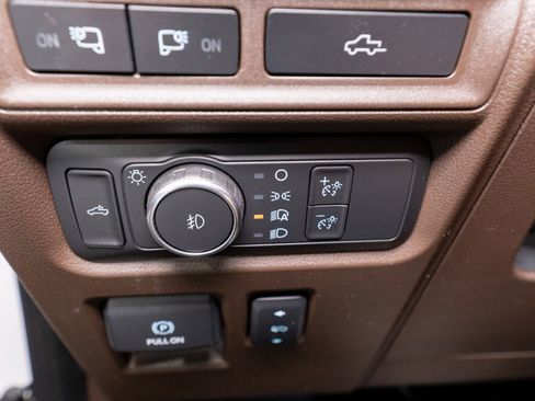 Used 2022 Ford F150 King Ranch w/ Equipment Group 601A High AWD/4WD image 39