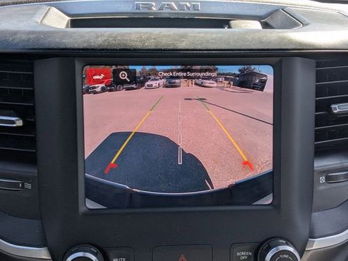 Used 2024 RAM 2500 Big Horn image 27