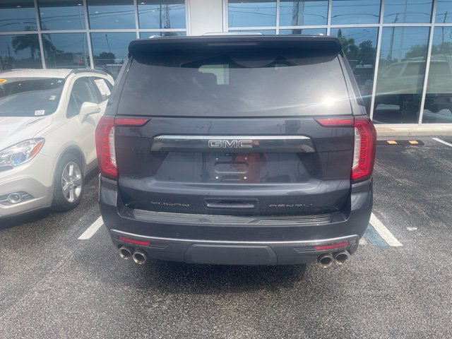 Used 2024 GMC Yukon Denali Ultimate AWD/4WD image 6