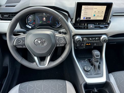 New 2025 Toyota RAV4 XLE w/ Convenience Package image 12