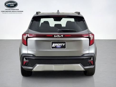 Used 2024 Kia Seltos S AWD/4WD image 4