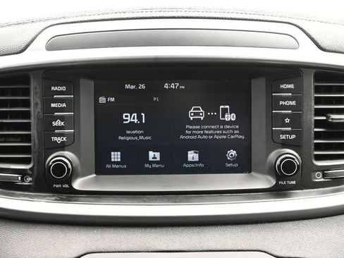 Used 2020 Kia Sorento LX image 22