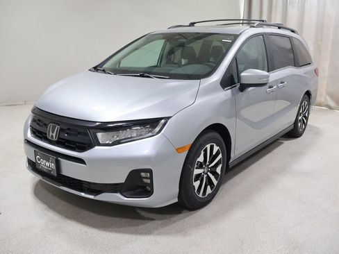 New 2026 Honda Odyssey EX-L image 3