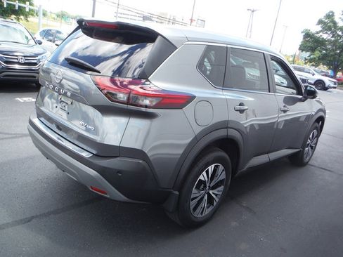 Used 2022 Nissan Rogue SV w/ SV Premium Package AWD/4WD image 7
