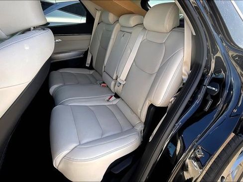 New 2026 Genesis GV70 2.5T Select image 10