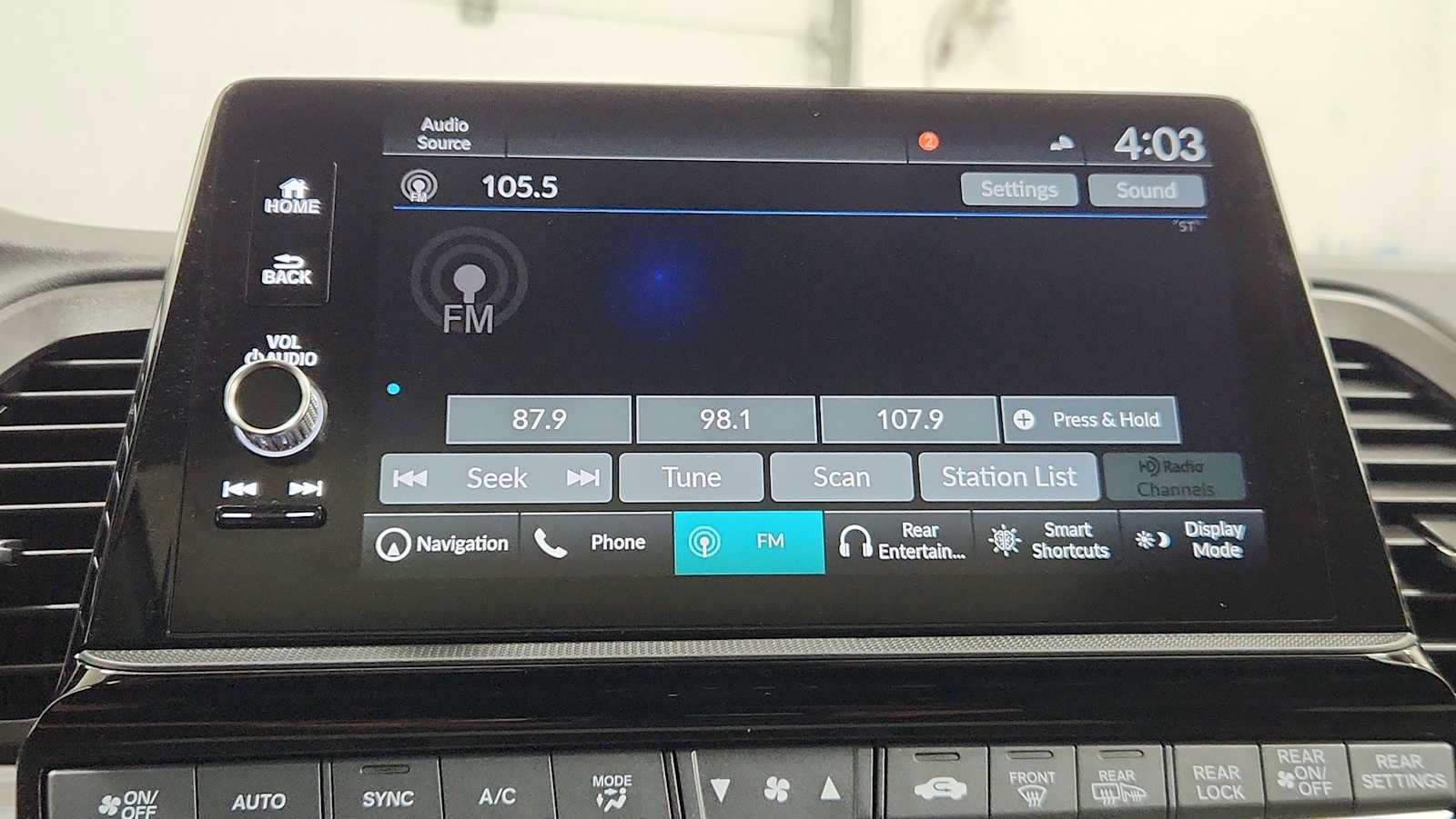 Used 2026 Honda Odyssey Elite image 18