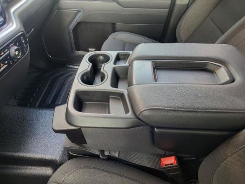 Used 2025 Chevrolet Silverado 1500 LT w/ Safety Package image 24