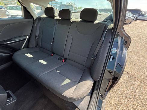 Used 2025 Kia K4 FWD image 36