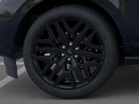 New 2026 Ford Expedition Platinum w/ Stealth Performance Package AWD/4WD image 19