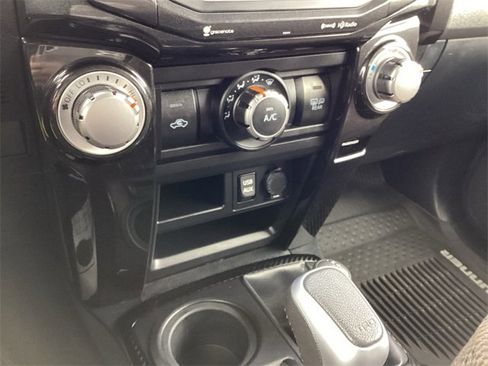 Used 2019 Toyota 4Runner TRD Off-Road Premium image 23