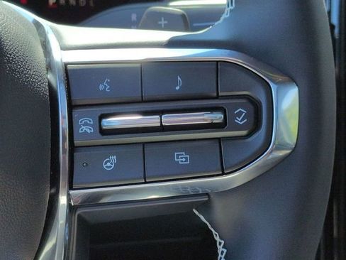 New 2026 GMC Acadia Denali w/ Super Cruise Package image 12